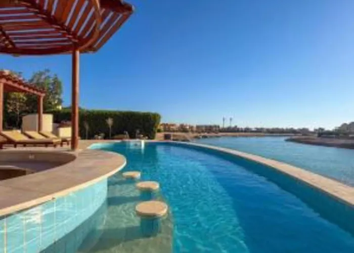 Villa Heated Pool, Nanny Room! 4br Spacious Sabina